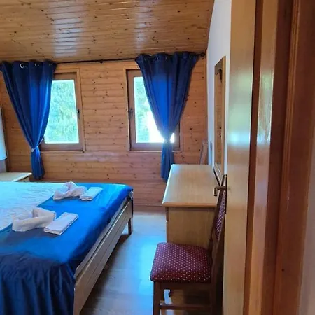 Viktory Apartment Sisava